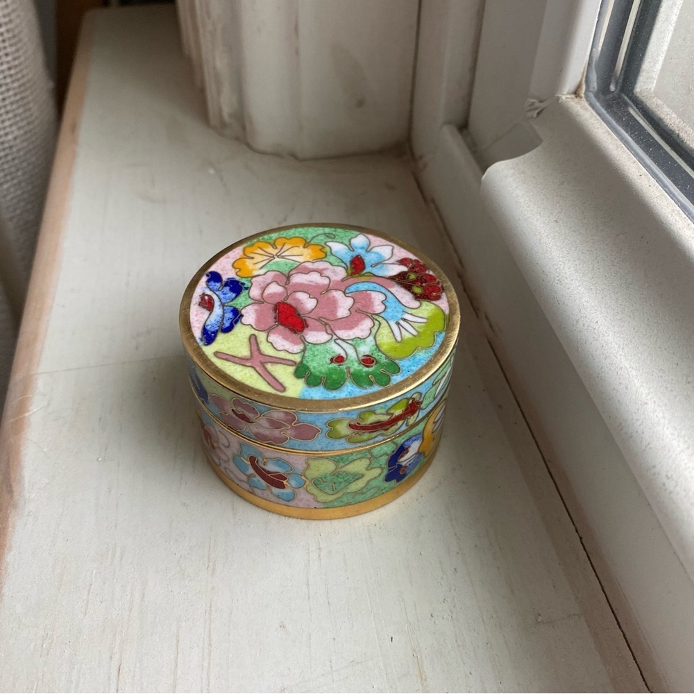 Trinket box - Picture 3 of 15